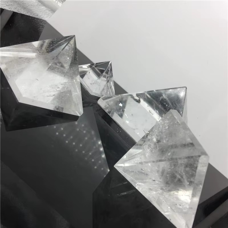 Natürliche weiße Quarzkristallpyramide von STONE BROTHERS, transparenter Rohstein für Reiki-Heilung - Bild 3