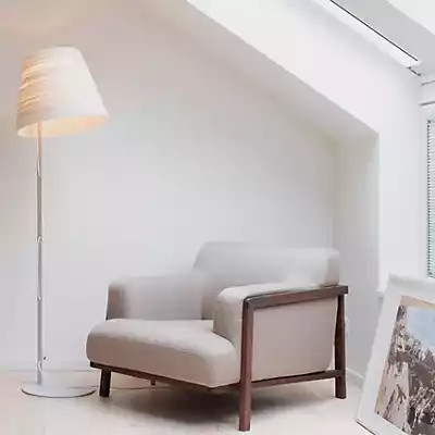 Graypants Scraplights Tilt Stehleuchte in Weiß mit verstellbarem Metallschirm - Bild 1