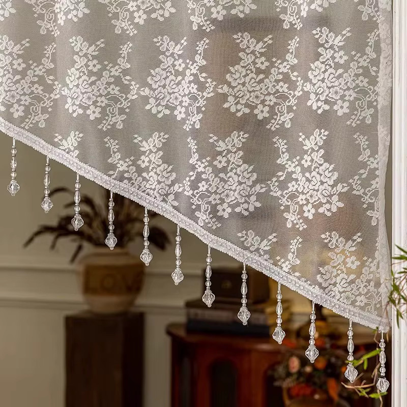 WPKIRA Vintage-Spitzen-Halbvorhang in Weiß mit perlenbesetztem Dreiecksdesign und floralem Muster für Schlafzimmer und Küche, Breite: 90 cm, Höhe: 200 cm - Bild 3