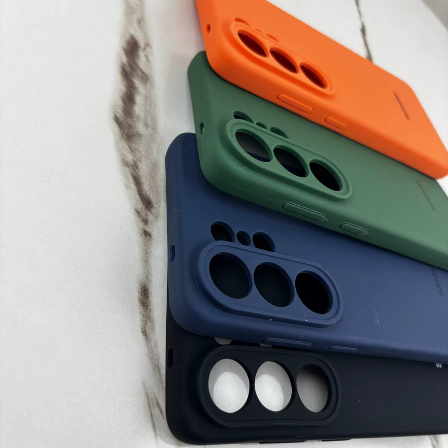 Samsung Galaxy S26 Ultra / S26 Plus Flüssig-Silikon Handyhülle in Grün mit weichem TPU Rückseitenschutz - Bild 2