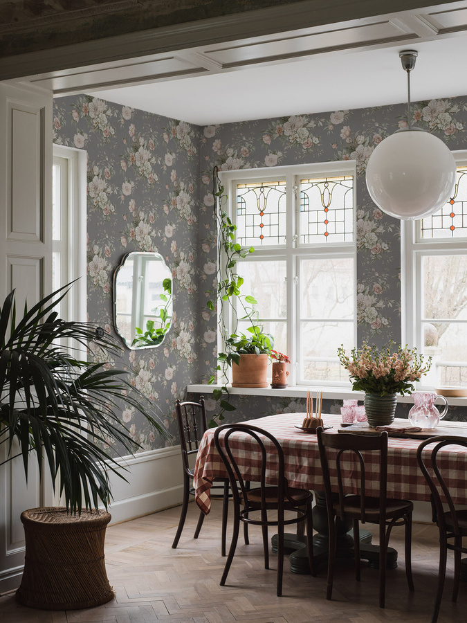 BoråsTapeter Wallpaper Floral Charm 4254 Vlies-Tapete mit botanischem Blumenmuster in Grau und Pink - Bild 1