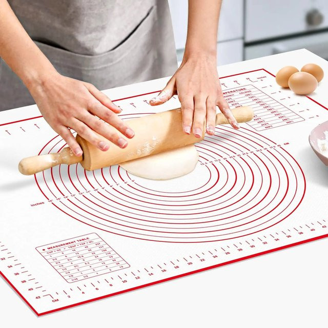 Antihaft Silikon Backmatte zum Kneten und Rollen von Teig für Pizza und Kuchen in Rot und Weiß - Bild 1