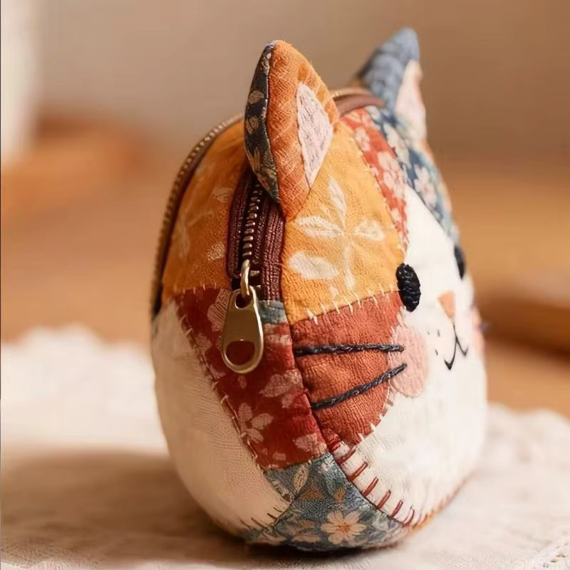 Japanischer Farbblock-Geldbeutel mit Katzenmotiv als niedliche Kosmetiktasche und Schreibwaren-Organizer in Multicolour - Bild 4