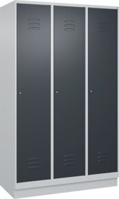 C+P Spind Classic PLUS Garderobenschrank mit 3 Abteilen, Sockel, Lichtgrau und Anthrazitgrau, H x B x T: 195 x 120 x 50 cm - Bild 1