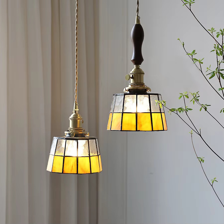 Ramalho Retro Tiffany Pendelleuchte aus Messing und Glas in Gold und Multicolour für LED-Beleuchtung - Bild 2