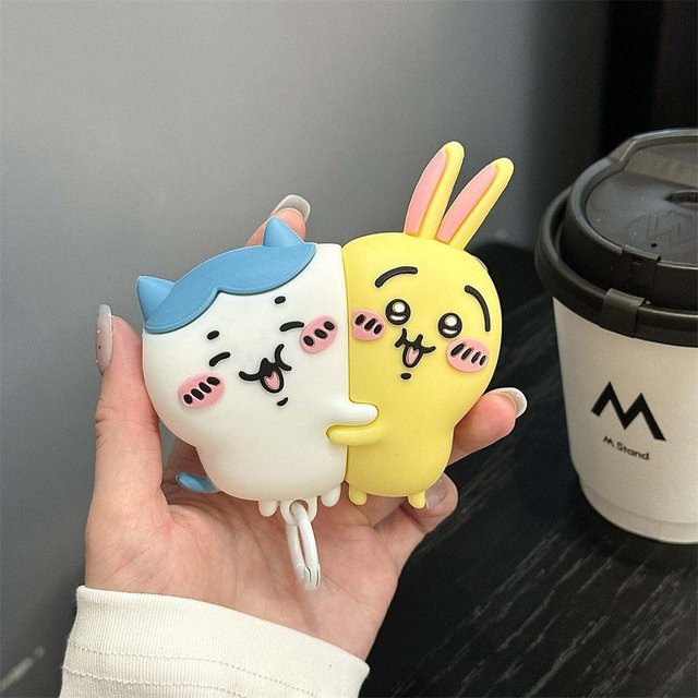Cartoon Chiikawa Usagi Hachiware 3D Schutzhülle für Apple AirPods Pro 2, AirPods 3, AirPods 2, AirPods 1 und AirPods 4, Mehrfarbig - Bild 1