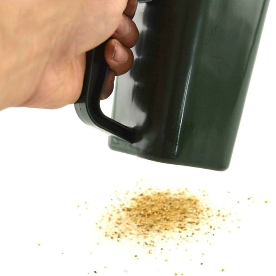 Grüne Gartenschaufel mit Siebfilter und Kunststoffeimer für müheloses Pflanzen von Topfpflanzen - Bild 3
