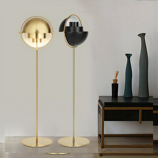 Moderne Gubi Stehlampe aus Metall für Wohnzimmer und Schlafzimmer in Schwarz und Gold/Messing - Bild 1