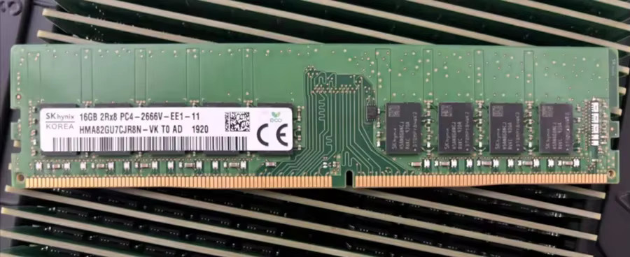 SK Hynix DDR4 ECC UDIMM RAM Workstation Arbeitsspeicher in Grün - Bild 3