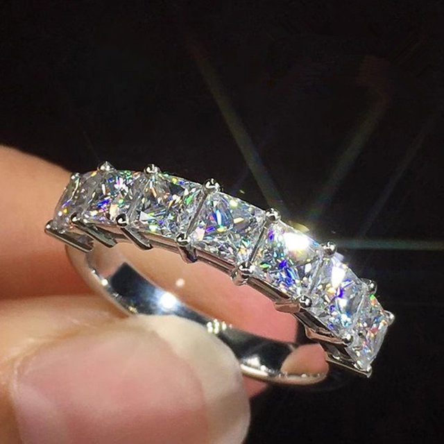 Huitan Mode Ringe, Silber, Kristall, Zirkonia, Damen - Bild 1