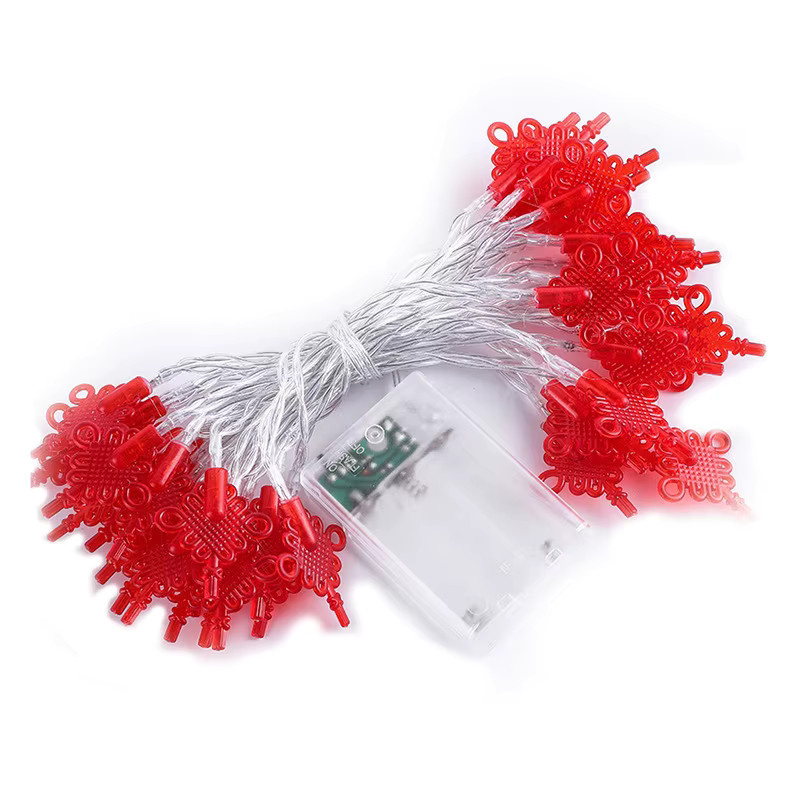 Rote LED Lichterkette mit Laternen-Ornamenten für deine Weihnachtsdekoration im Innenbereich - Bild 3