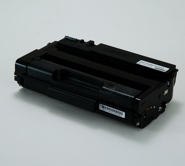 Ricoh Original Tonerpatrone Ultra High Capacity in Schwarz für Ricoh SP 377DNwX - Bild 1