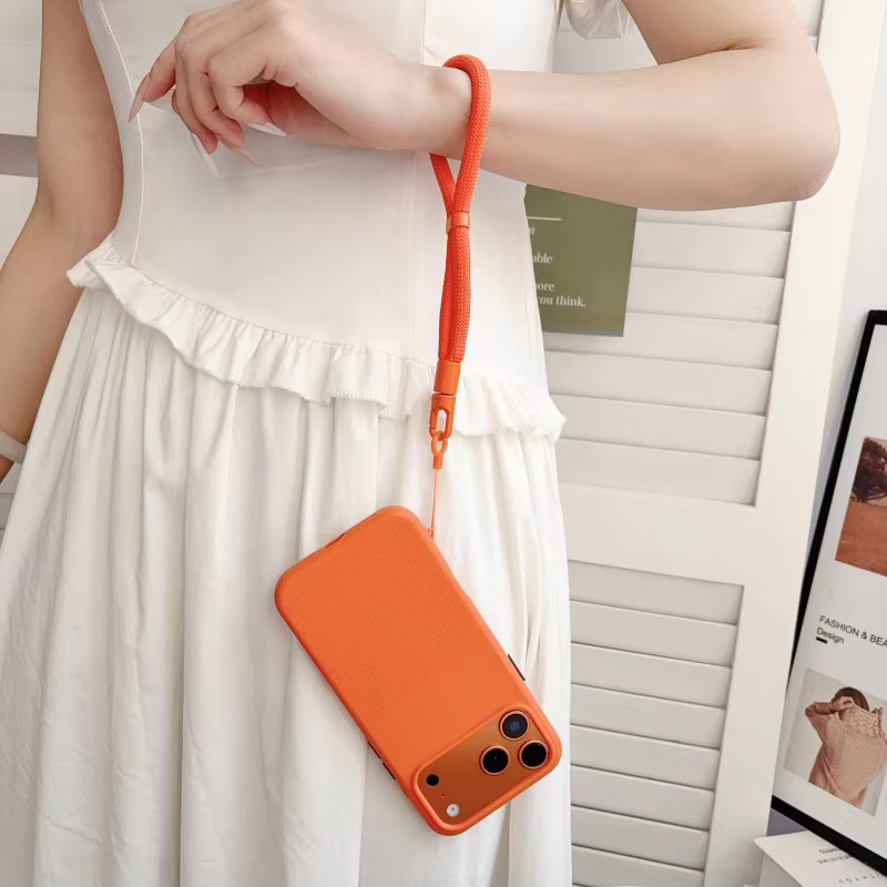 EHUIDE Magnetische Kurze Lanyard-Hülle für iPhone 17 16 15 14 13 12 11 Pro Max, Matt, Stoßfest mit Handgelenkschlaufe und Anti-Rutsch-Wellenpunkt-Design, Orange - Bild 5