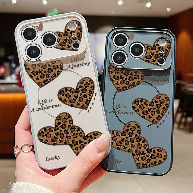MOESOE Magnetische Handyhülle mit Leoparden-Herz-Muster für iPhone 17 Pro Max, 16, 15, 14, 13 Pro Max, kompatibel mit MagSafe Wireless Charging, Hart-PC Cover, Schwarz/Mehrfarbig - Bild 1