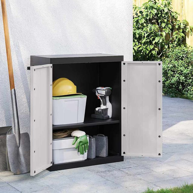 vidaXL Gartenschrank aus Kunststoff in Grau und Schwarz mit Regalböden und Schloss, B/T/H: 65 x 37 x 85 cm - Bild 2