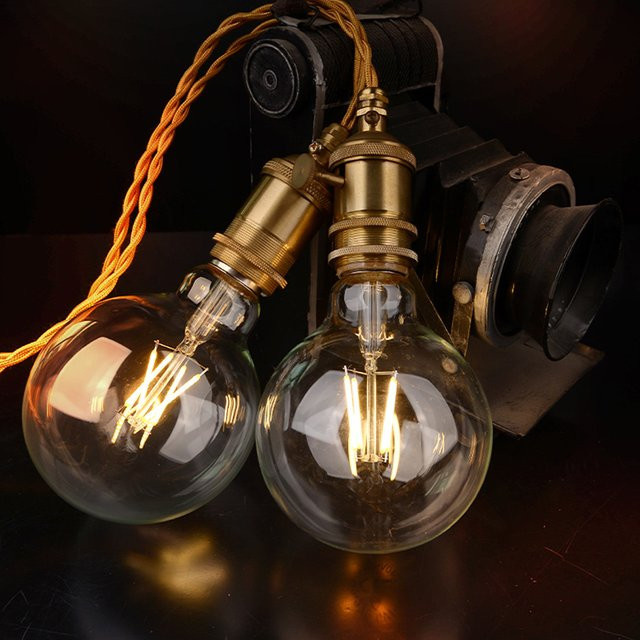 LIGHT HOUSE Retro LED-Glühbirne E27 Globe mit transparentem Glasschirm, 5W, warmweißes Licht 2700K - Bild 1
