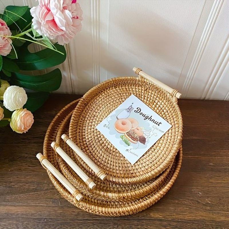 Handgefertigtes Rattan-Tablett in Braun, Rundes Obst- und Snack-Tablett im Bohemian-Stil - Bild 1