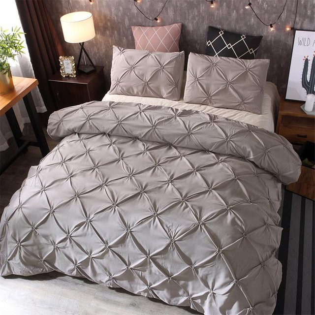 Queen Komfort 3-teiliges Bettwäsche-Set von Bin Chi Textiles in Grau, bestehend aus Bettbezug und Kissenbezügen, B/H: 135 x 200 cm - Bild 1