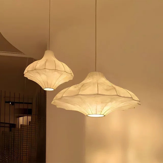 VIGOUS Wabi Sabi Pendelleuchte aus weißer Seide mit E27 Fassung für Wohnzimmer, Esszimmer und Schlafzimmer - Bild 1