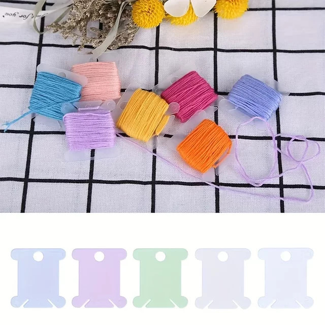100 Stück Kunststoffspulen in Blau als DIY Organizer für Stickfloss und Nähwerkzeug - Bild 1