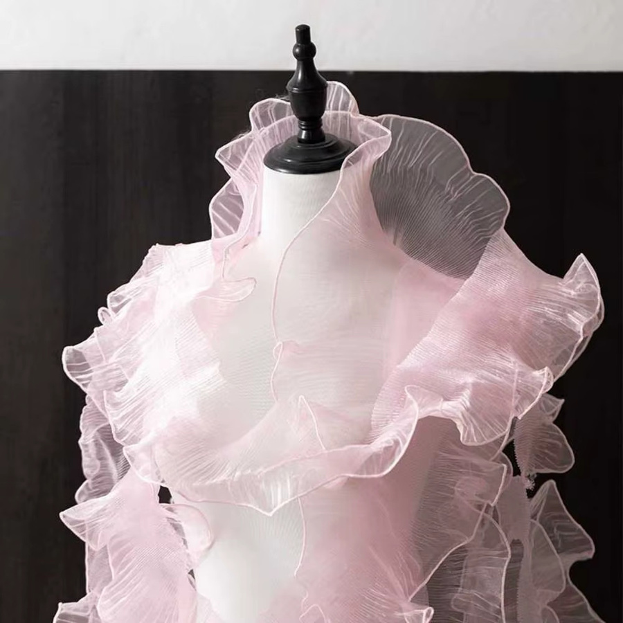 Plissiertes Spitzenband in Weiß für Handarbeit und Bekleidung, 1 Yard Meerjungfrau-Stil Rüschen als Nähstoff - Bild 4