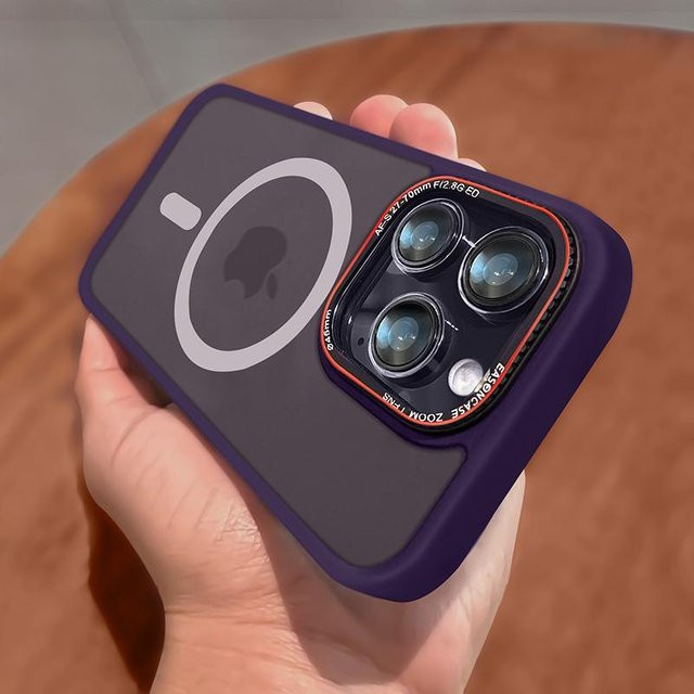 Magnetische MagSafe Schutzhülle für Apple iPhone 12 in Transparent, Green oder Purple, Stoßfeste Matt-Hülle mit weichem Stoßfänger - Bild 1