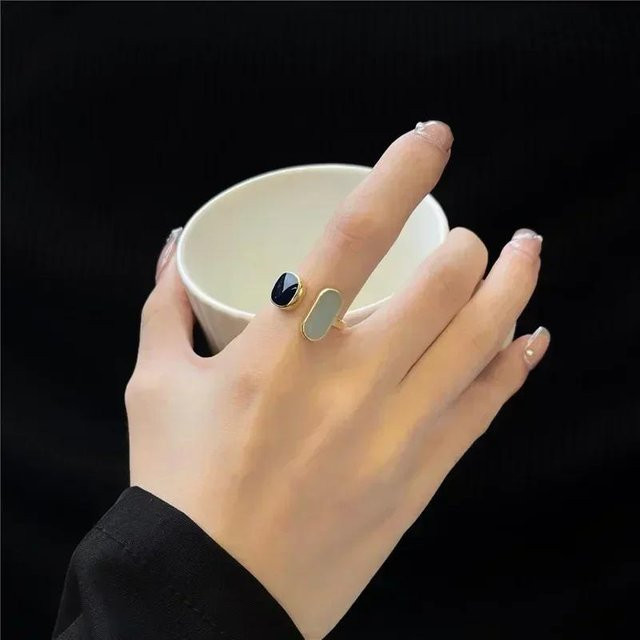 Ring Lippenform, Zinklegierung, Gold, Damen - Bild 1