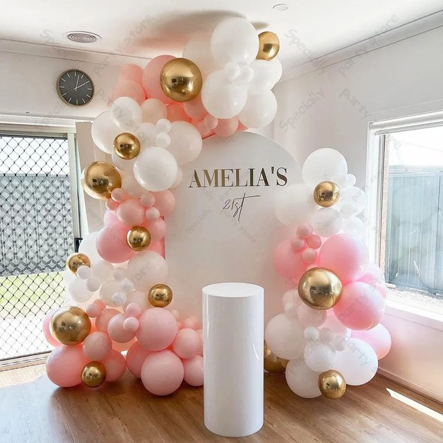 Ballongirlande Set von LQVYI in Rosa, Weiß und Gold für Geburtstag, Hochzeit und Party-Dekoration - Bild 1