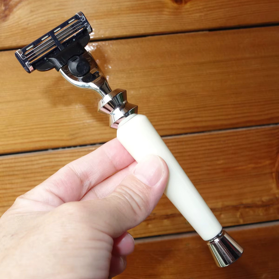 Irazor Mach 3 Sicherheitsrasierer, manuelle Rasierer, Unisex - Bild 2