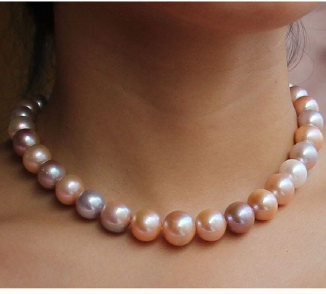 Perlenkette Akoya, Lavendel-Lila-Rosa, 14K Gelbgold-Verschluss, 45,72 cm - Bild 1