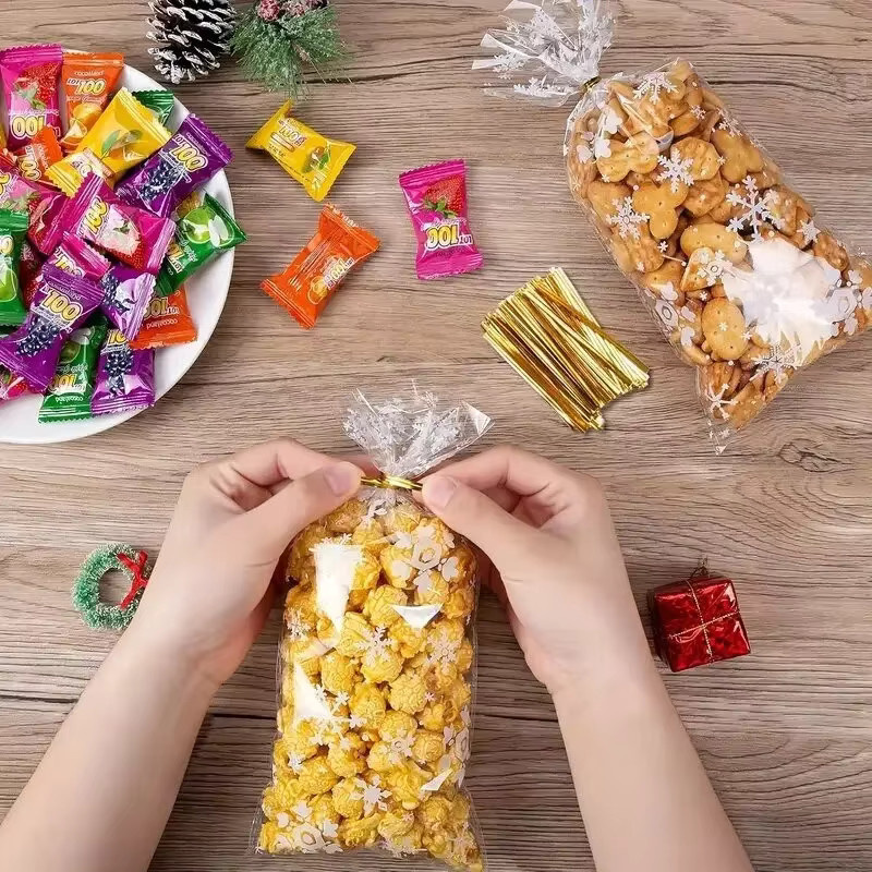 Transparente Kunststoff-Verpackungstaschen mit Schneeflocken-Design für Schmuck und kleine Geschenke, 100 Stück - Bild 3