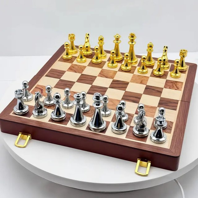 Yernea Schachbrett-Set, Holz, Metall, Set / Bundle - Bild 1
