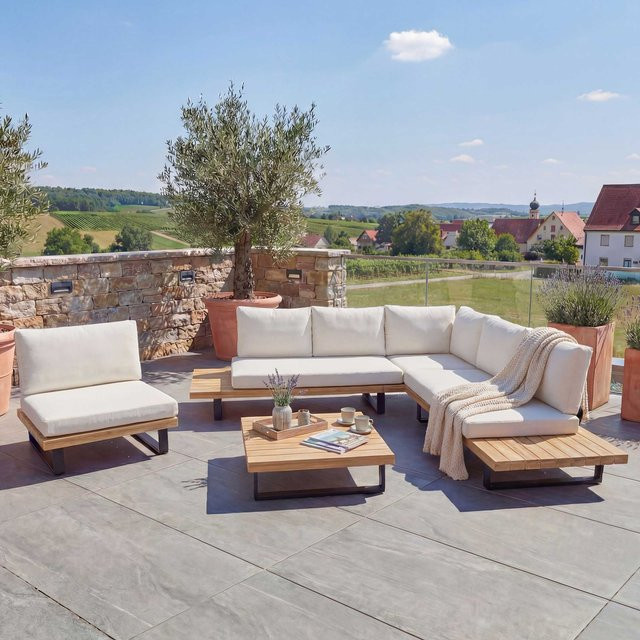 MCW Garten-Lounge-Set H54 mit Sofa und Sesseln aus Akazienholz und Aluminium in Hellbraun mit cremeweißen Polstern - Bild 1