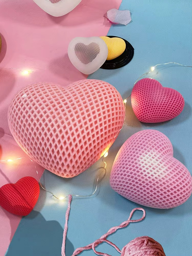 Silikonform Herz-Design in Pink für DIY Kerzen und Seifen zur Herstellung von Duftkerzen und Bastelgeschenken - Bild 2