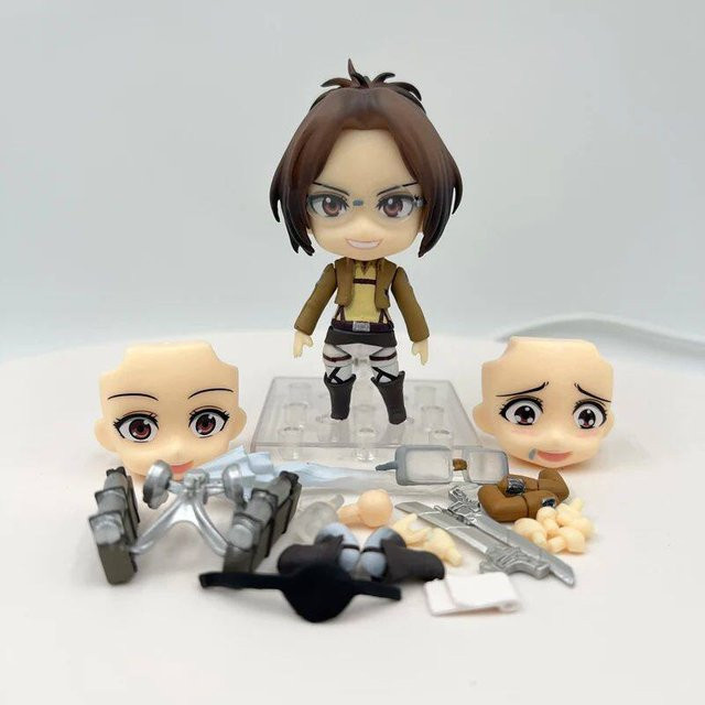 Bandai Attack On Titan Actionfiguren, bewegliche Puppe, Kunststoff - Bild 1