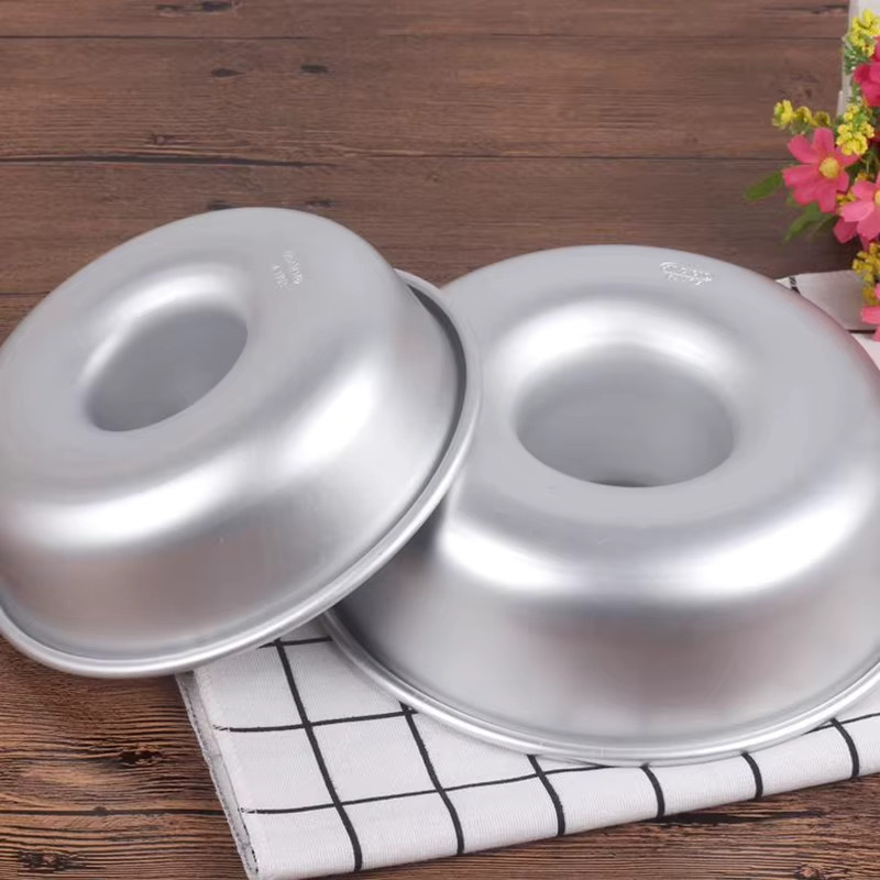 JETTING Donut-Backform Savarin aus Aluminium mit Antihaftbeschichtung, Silber - Bild 2