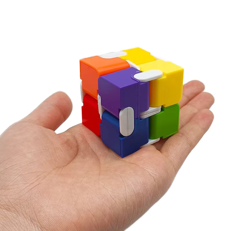 Meade Regenbogen Farbe ABS Unendliche Zauberwürfel, Anti Stress Spielzeug - Bild 4