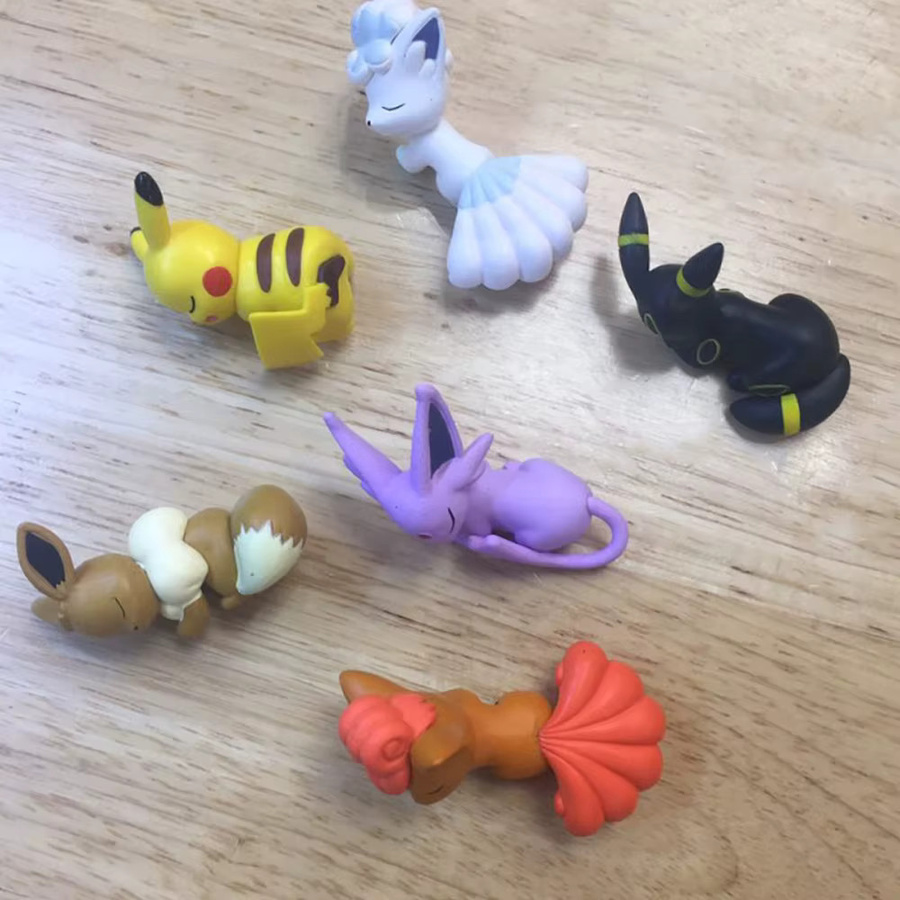 Bandai Pikachu und Eevee USB-Schutzhülle Kabelbiter, Puppen, Zubehör - Bild 2