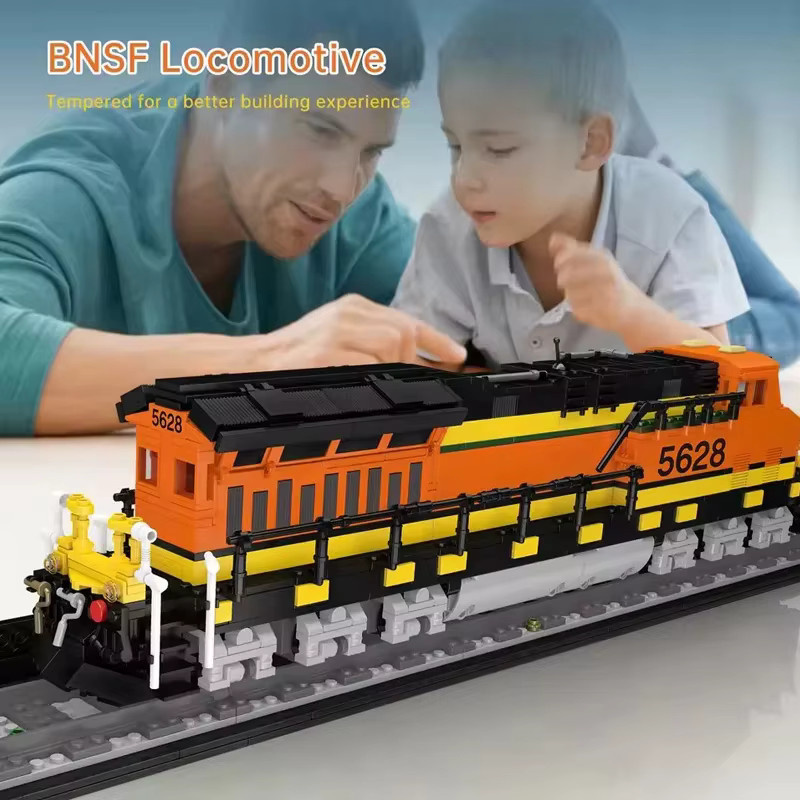 Mould King 12041 MOC BNSF Lokomotive, Baustein-Set, ab 14 Jahren - Bild 2