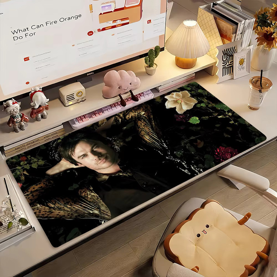 Damon Salvatore Vampire Diaries XXL Mauspad als rutschfeste Schreibtischunterlage in Multicolour für PC und Laptop - Bild 2
