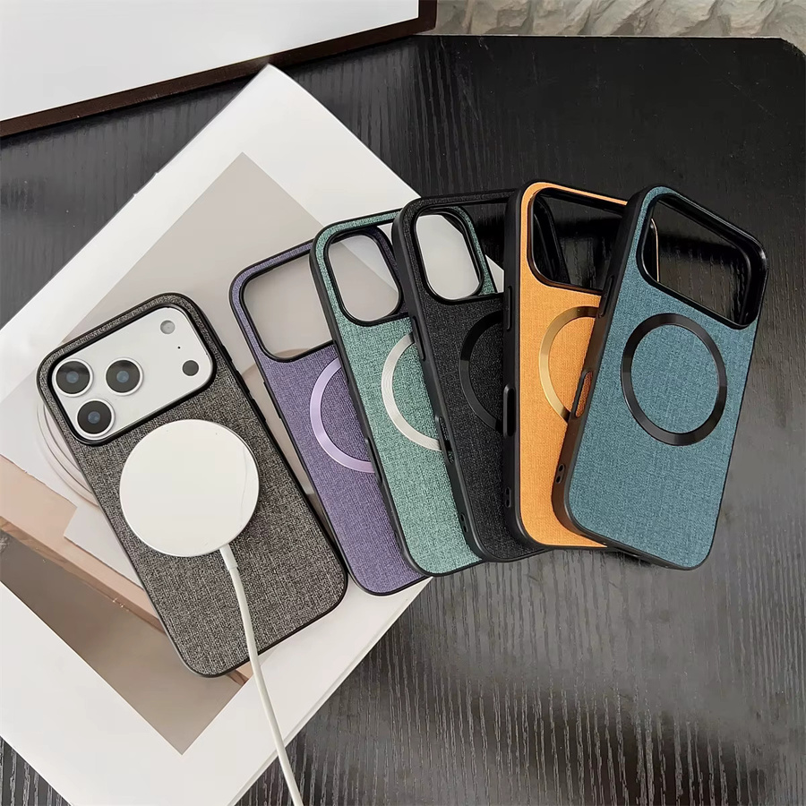 Luxuriöse KELAPA Handyhülle aus Stoff und Leder für iPhone in Blau mit magnetischer kabelloser Ladefunktion - Bild 3