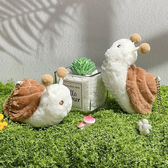 XPOUHC Schlüsselanhänger Schnecke, Plüsch, Braun, Unisex - Bild 1