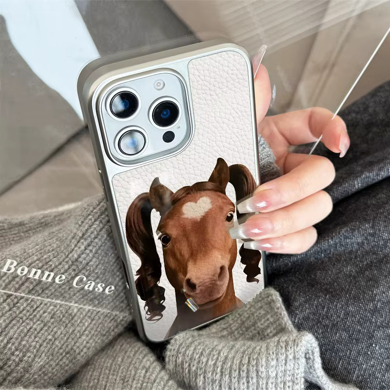 AIR PLUS Handyhülle mit Pferdeschwanz-Design und Lederstruktur für iPhone 11 bis 16 Pro Max, sturzsicher - Bild 3