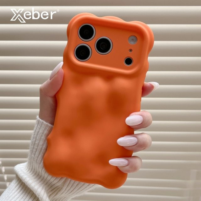Xeber Matte Handyhülle mit 3D-Blasenwellenmuster für iPhone 17, 16, 15, 14, 13 Pro Max Plus mit Linsenschutz und stoßfester Rückseite in Schwarz - Bild 1