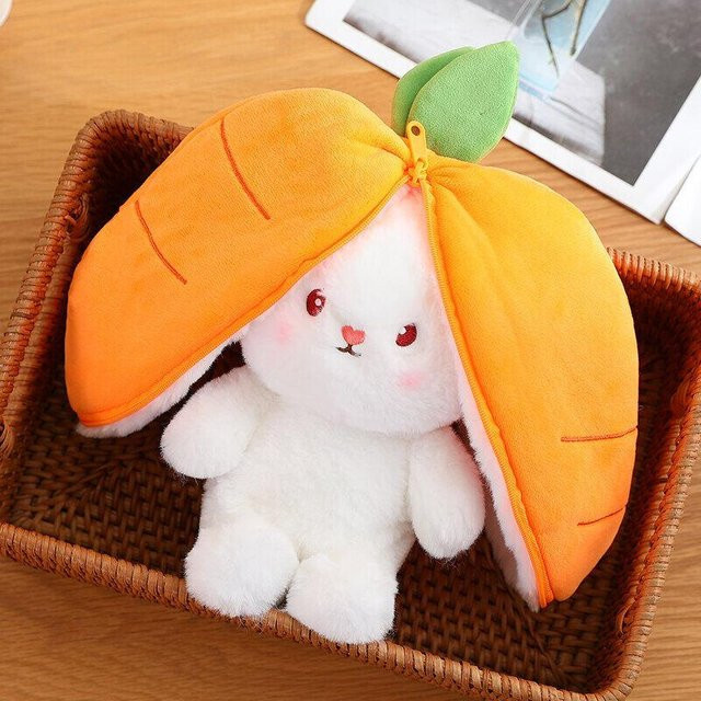 Yiran toy Anime Hasen Stofftier, Wendbare Karotte Erdbeere Hase Plüschtier, 20cm, ab 14 Jahren - Bild 1