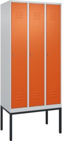 C+P Spind Classic PLUS Garderobenschrank mit 3 Abteilen, Stahlkonstruktion, Zylinderschloss und Garderobenhaken, H x B x T: 212 x 90 x 50 cm - Bild 1