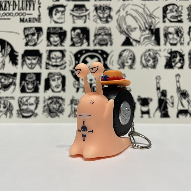 Yiran toy One Piece Anime Den Den Mushi Modell Schneckenförmiges Telefon - Bild 1