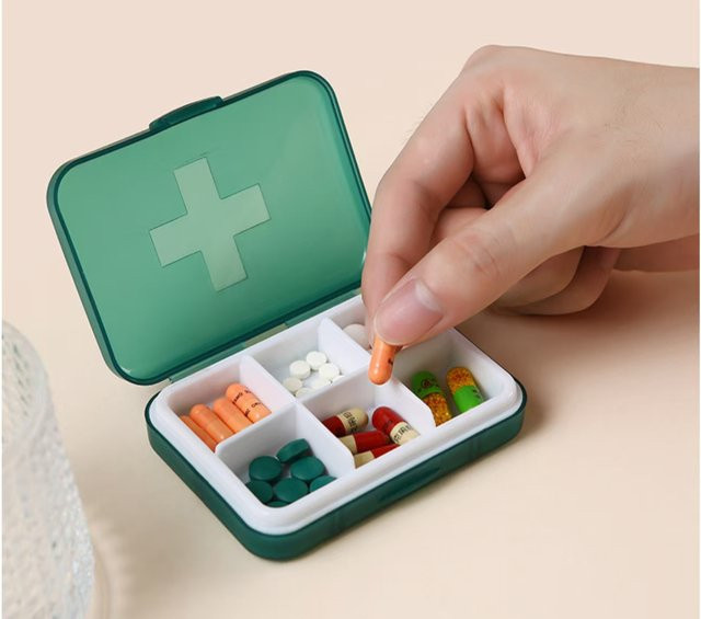 DENILK Pillendose, 6-Fächer, Unisex - Bild 1
