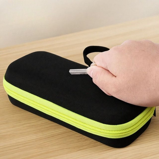 Philips OneBlade QP-Serie Aufbewahrungstasche, stoßfest und spritzwassergeschützt, Schwarz - Bild 1