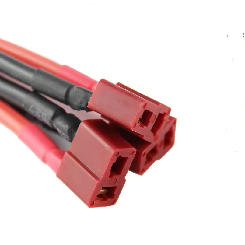 Deans Ultra Pigtail-Kabel T-Stecker-Verbinder Männlich und Weiblich mit 10 cm Silikondraht 14 AWG in Rot für RC-Hobby und Lipo-Batterien - Bild 2